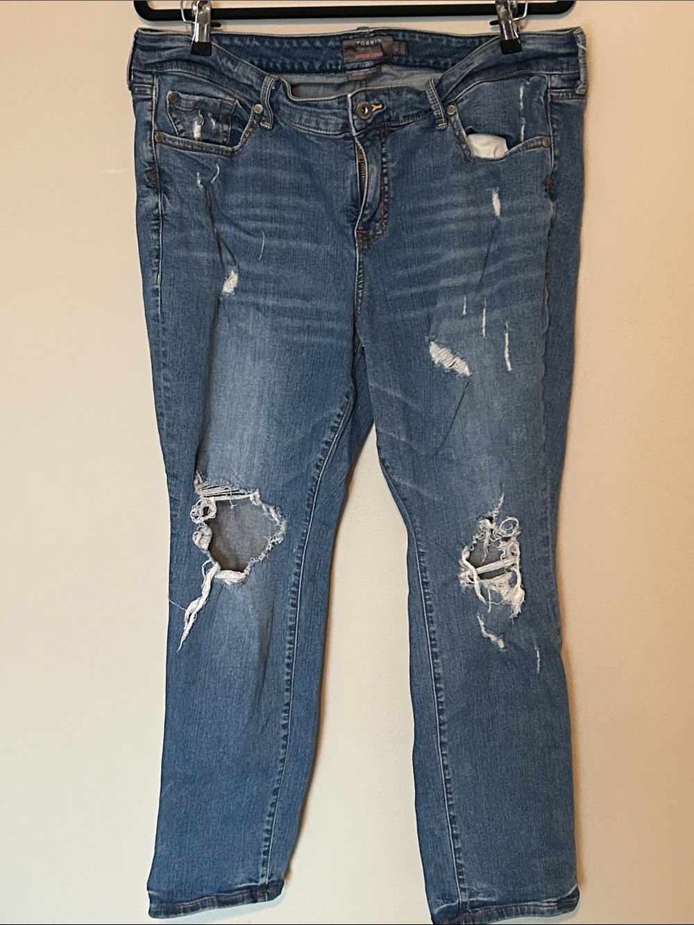 torrid Distressed Dark-Medium Blue Skinny Jeans